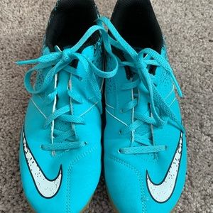 Nike Youth Indoor Bombax Nike Soccer Shoes